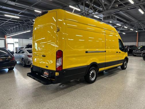 School Bus Yellow 2022 Ford Transit-250 Base