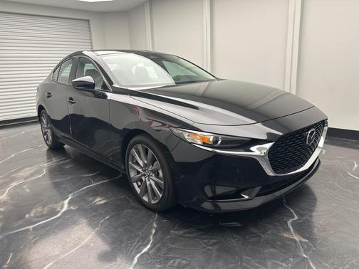 2024 Mazda Mazda3 FWD w/Preferred Package