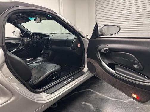 2000 Porsche Boxster Base