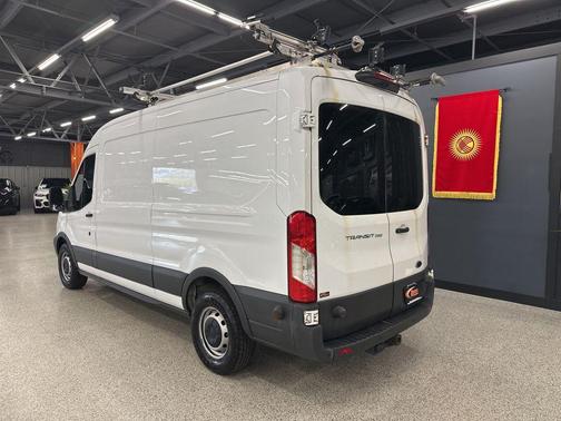 2018 Ford Transit-250 Base
