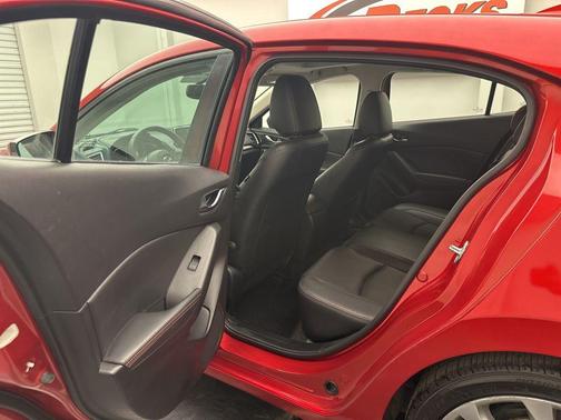 2016 Mazda Mazda3 s Grand Touring