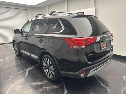 2019 Mitsubishi Outlander SEL