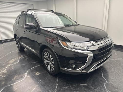 2019 Mitsubishi Outlander SEL