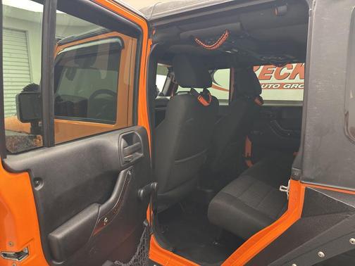 2012 Jeep Wrangler Unlimited Sport