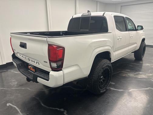 2018 Toyota Tacoma SR