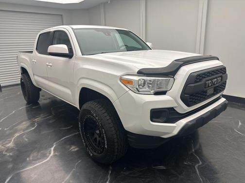 2018 Toyota Tacoma SR