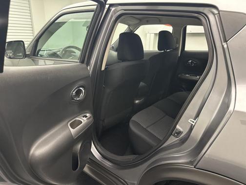 2015 Nissan Juke S