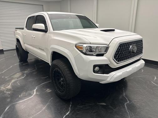 2019 Toyota Tacoma TRD Sport