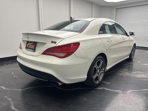 2014 Mercedes-Benz CLA-Class Base
