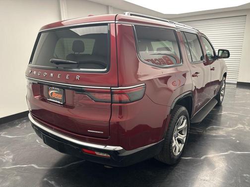 Velvet Red Pearlcoat 2022 Jeep Wagoneer Series II