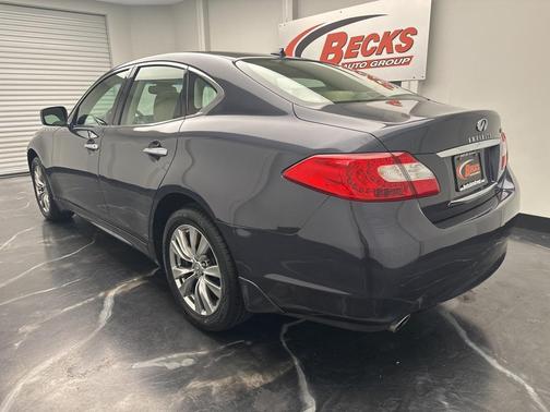 2011 INFINITI M37x Base
