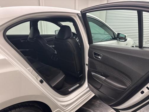 2020 Acura TLX A-Spec