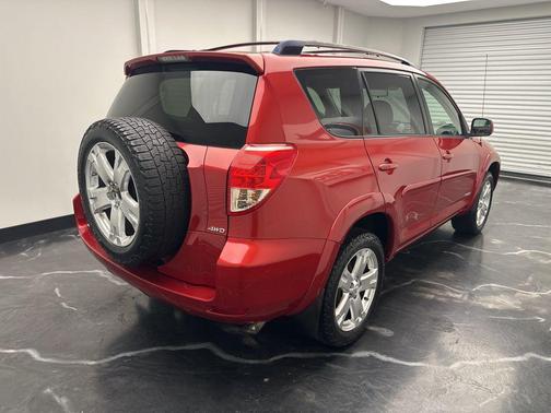 2007 Toyota RAV4 Sport