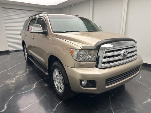Beige 2008 Toyota Sequoia Base