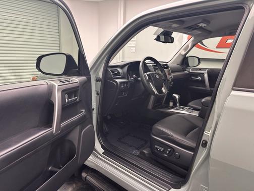 Lunar 2022 Toyota 4Runner TRD Sport