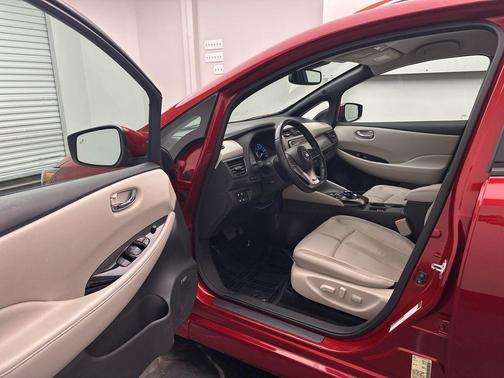 2018 Nissan Leaf SL