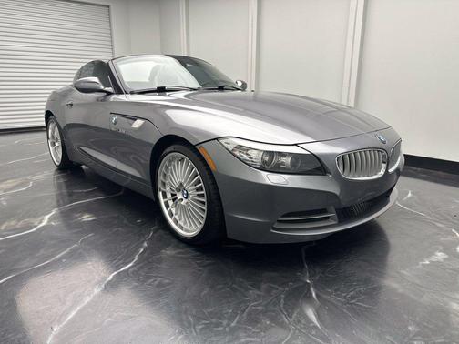 Space Gray Metallic 2013 BMW Z4 sDrive35i