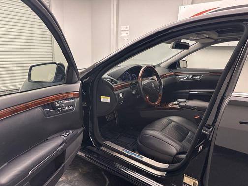 2013 Mercedes-Benz S-Class 4MATIC