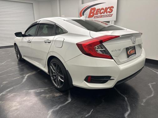 2016 Honda Civic Touring