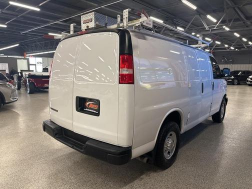 2021 Chevrolet Express 2500 RWD 2500 Regular Wheelbase WT