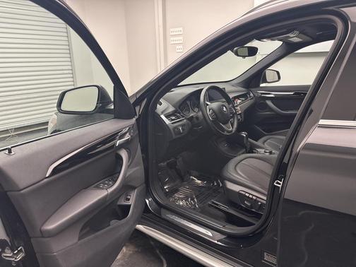 2017 BMW X1 xDrive 28i