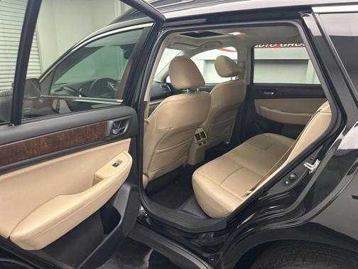 Crystal Black Silica 2015 Subaru Outback 2.5i Limited