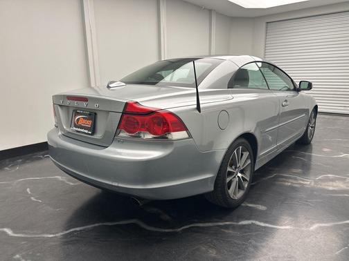 Silver 2010 Volvo C70 T5
