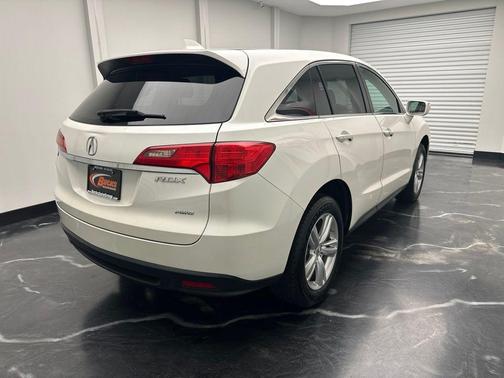 White 2013 Acura RDX Technology