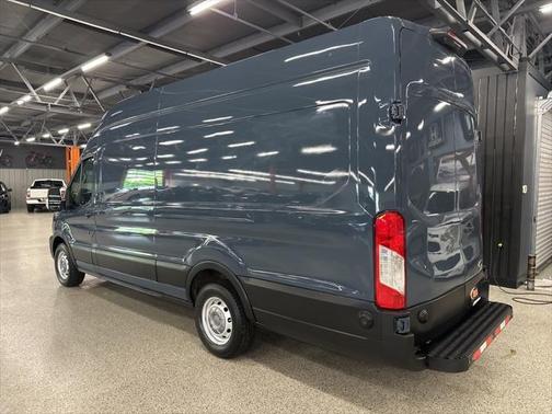 2020 Ford Transit-250 Base