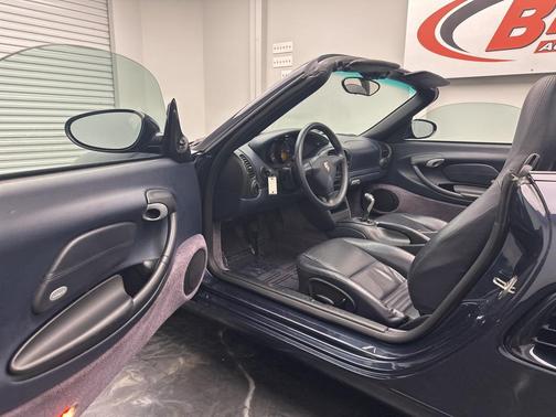 2003 Porsche Boxster Base