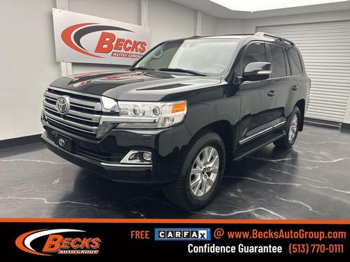 2016 Toyota Land Cruiser Base