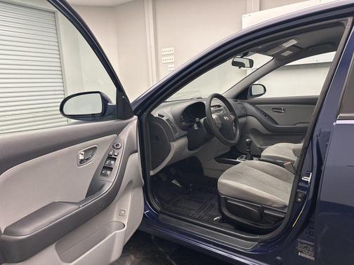 2010 Hyundai ELANTRA Blue