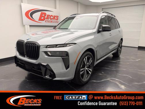 Gray Metallic 2023 BMW X7 xDrive40i