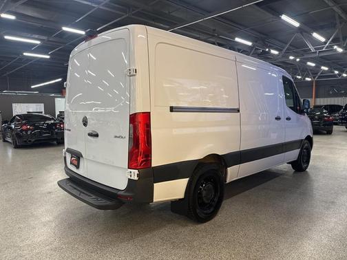 2021 Mercedes-Benz Sprinter 2500 Standard Roof