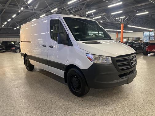2021 Mercedes-Benz Sprinter 2500 Standard Roof