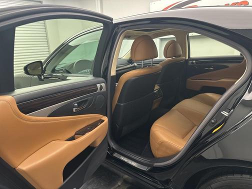 2013 Lexus LS 460 Base