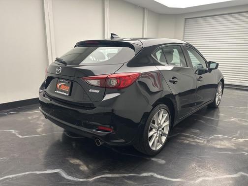 2017 Mazda Mazda3 Grand Touring