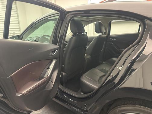 2017 Mazda Mazda3 Grand Touring