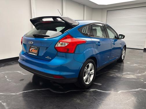 Blue Candy 2013 Ford Focus SE