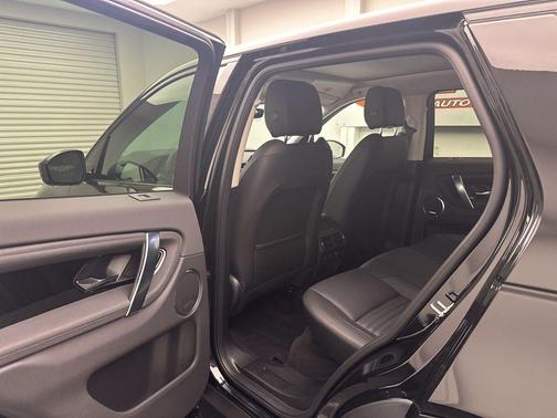 2025 Land Rover Discovery Sport S