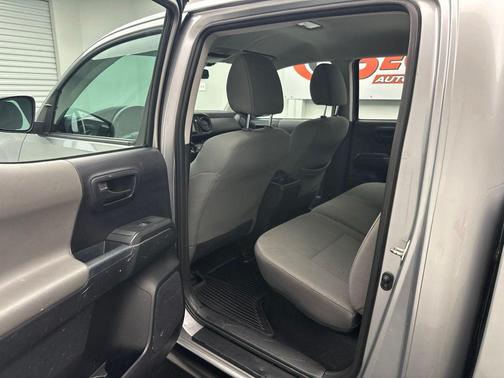 Silver Sky Metallic 2018 Toyota Tacoma SR