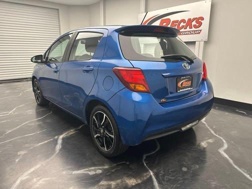 Blue Streak Metallic 2016 Toyota Yaris SE