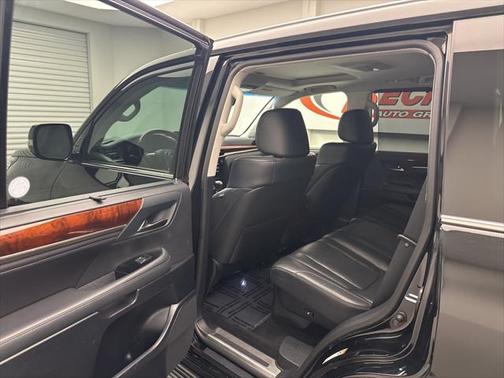2016 Lexus LX 570 Base