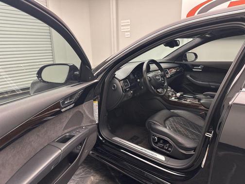 Black Metallic 2016 Audi A8 L 4.0T