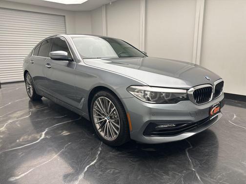 Bluestone Metallic 2018 BMW 530 xDrive