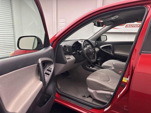 2011 Toyota RAV4 Base