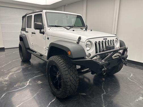 Bright White Clearcoat 2016 Jeep Wrangler Unlimited Sport