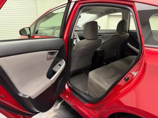Barcelona Red Metallic 2015 Toyota Prius Three