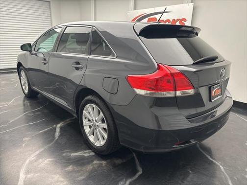 2012 Toyota Venza LE