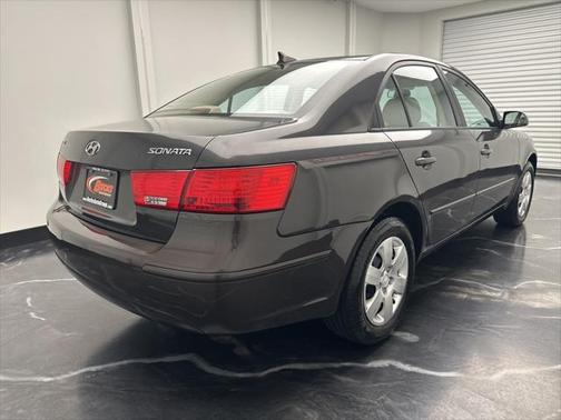 2010 Hyundai SONATA GLS